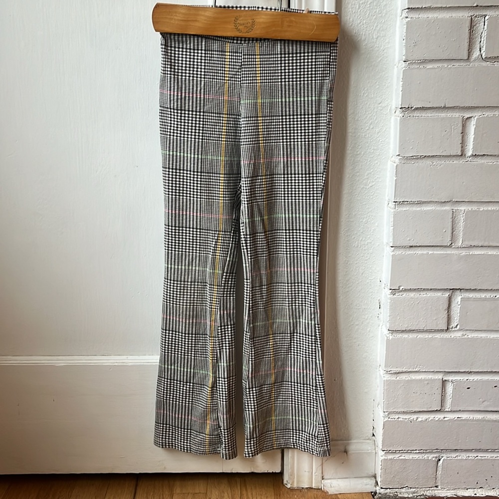 H&M plaid flare leggings, 6-7